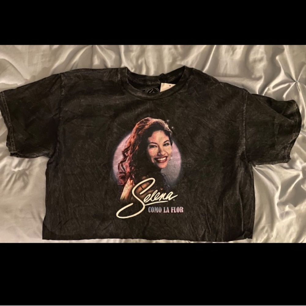SELENA Crop top